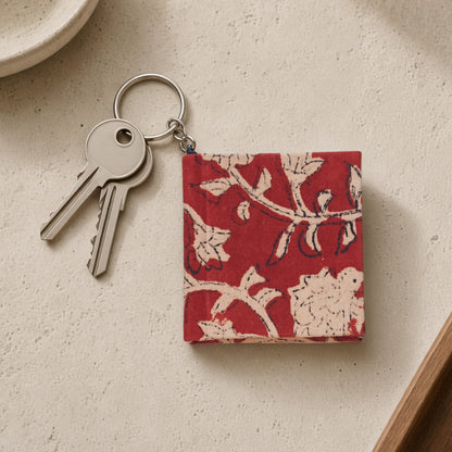 Red Vine keychain diary with keys