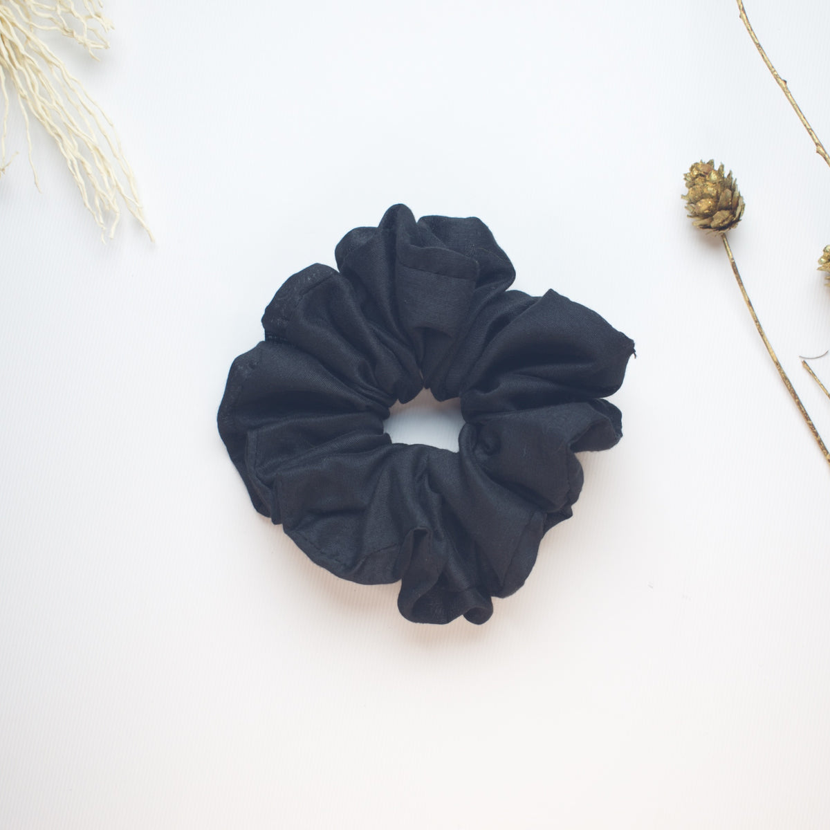 Black Solid scrunchie product view