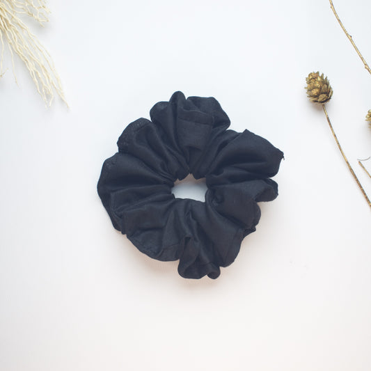 Black Solid scrunchie product view